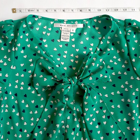 MAX STUDIO Puffy Sleeve Blouse with Bow Detail in Teal Green with Heart Print - Picture 9 of 15